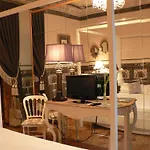 Hotel Real Cinco Linajes