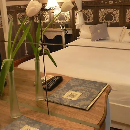 Real Cinco Linajes 4*