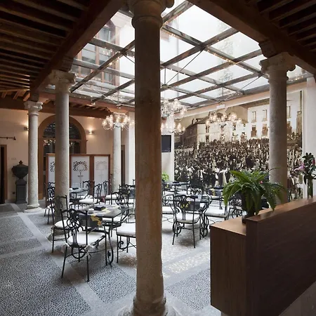 Real Cinco Linajes 4* Аревало