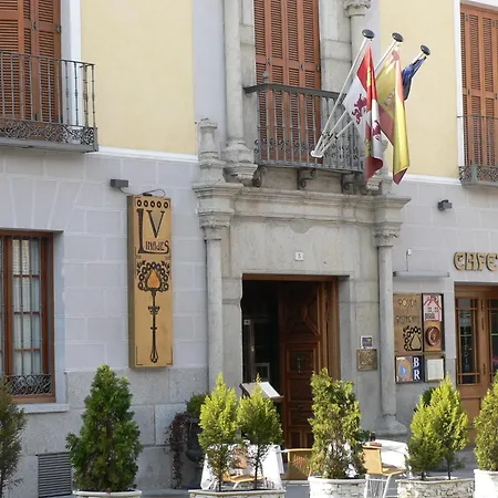 Real Cinco Linajes Отель Аревало