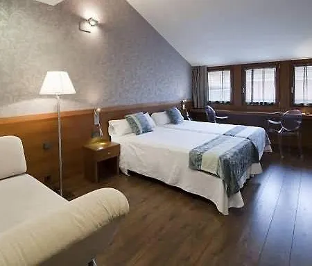 Hotel Real Cinco Linajes Arévalo