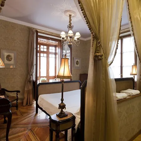 Real Cinco Linajes Hotel Arevalo