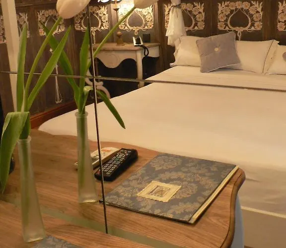 Real Cinco Linajes 4*