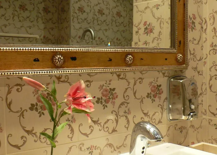 Real Cinco Linajes Отель 4*