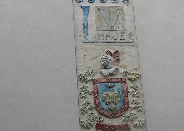 Real Cinco Linajes Hotel 4*