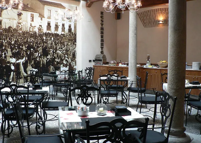 Real Cinco Linajes 4*