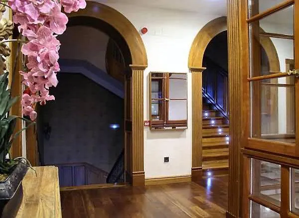 Real Cinco Linajes 4* Arévalo